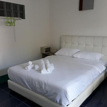 Chinn House Karon Exterior photo